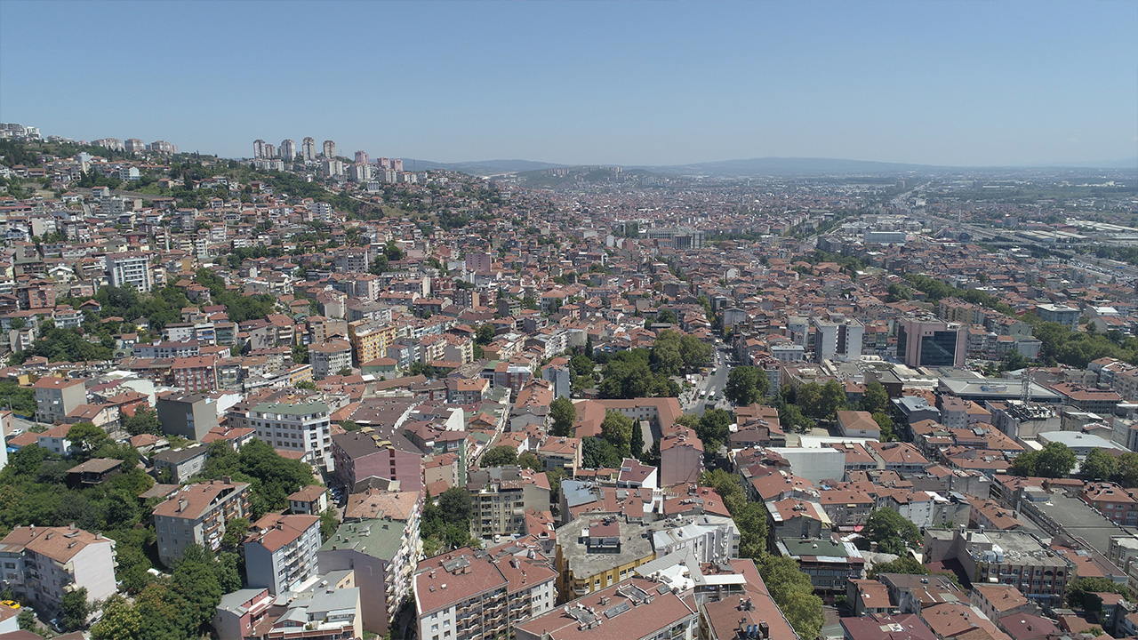 Yüz yüze eğitim için geri sayım sürerken kiralarda büyük artış: Fahiş fiyatlara ev veriyorlar