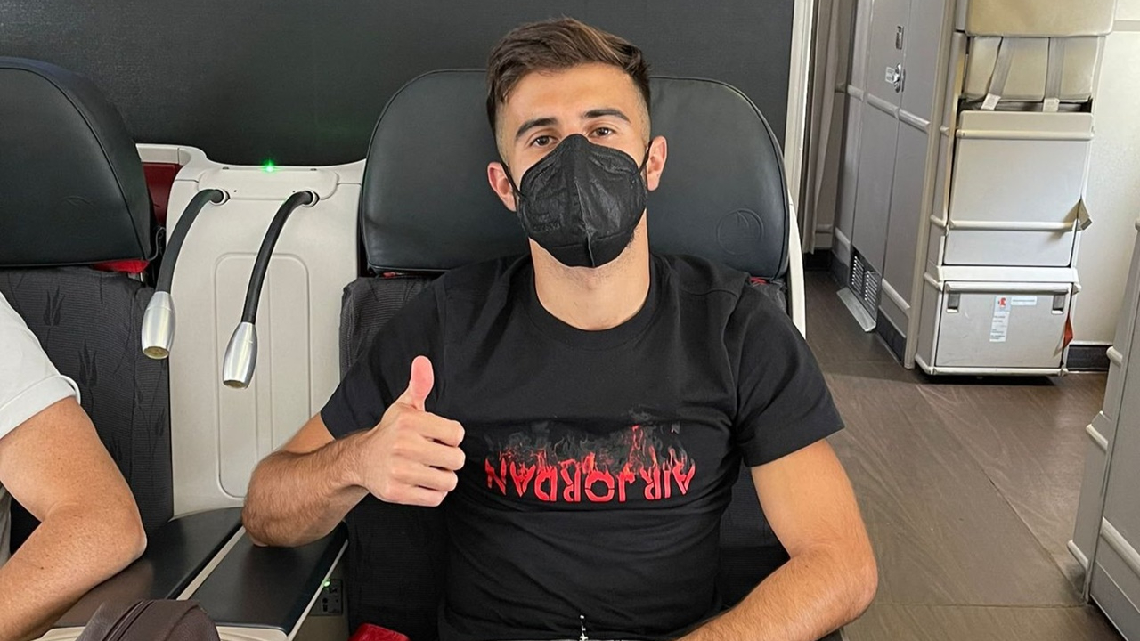Diego Rossi uçağa bindi! Fenerbahçe açıkladı...