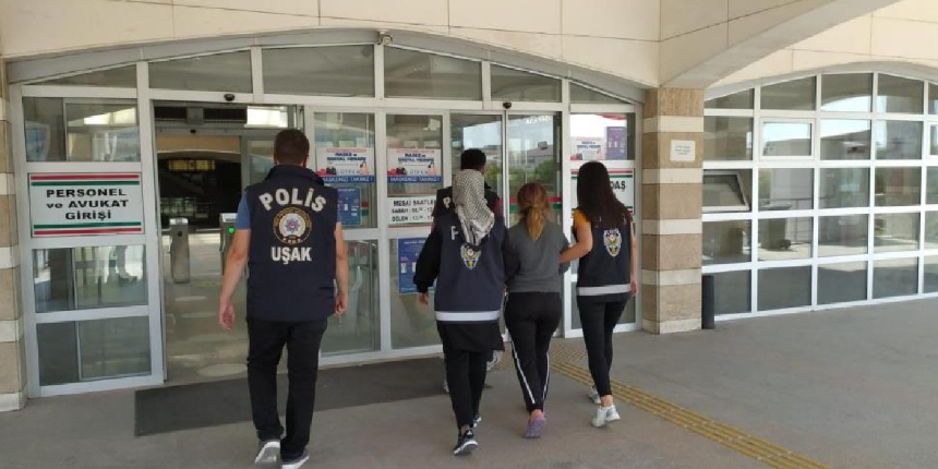 Tartışma büyüdü, kocasını bıçaklayarak öldürdü!