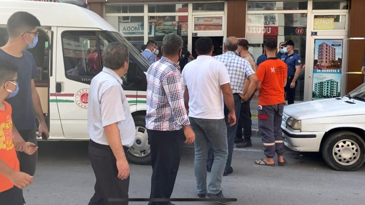 Niğde Belediye Meclis Üyesi Bülent Sayın intihar etti