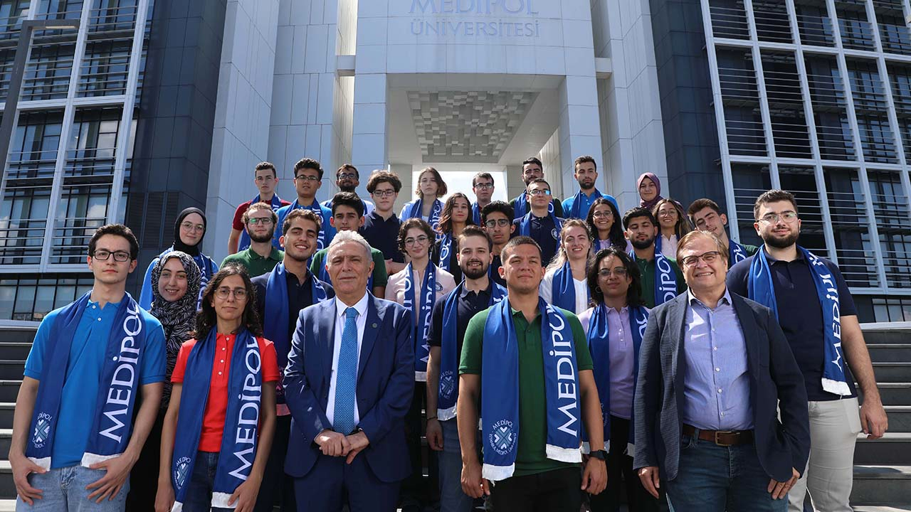 YKS şampiyonları yine Medipol’de