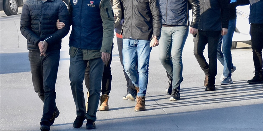 FETÖ’nün askeri yapılanmasına İstanbul merkezli 12 ilde operasyon