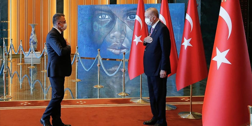 Cumhurbaşkanı Erdoğan'ın tebrikleri kabulünde dikkat çeken 'tablo' detayı!