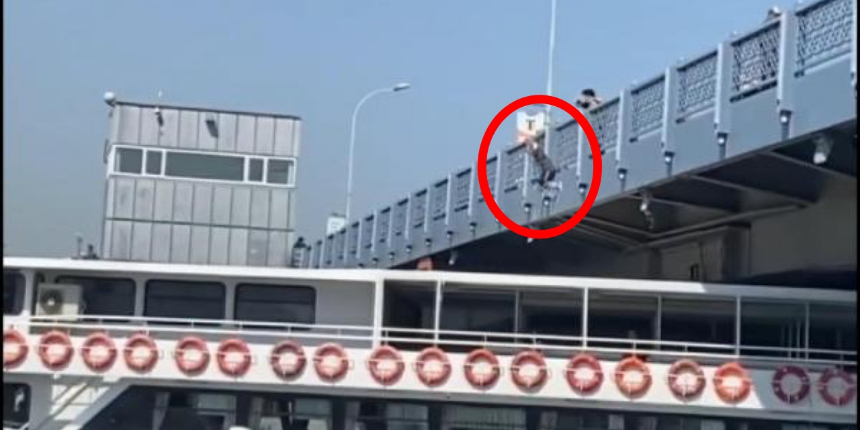 Youtube fenomeni Galata Köprüsü’nden geminin üstüne atladı! Saniye saniye kamerada...