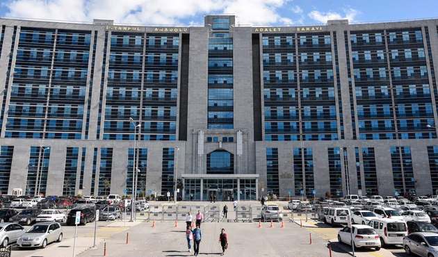 Suçüstü yakalanan hakime rüşveti FETÖ zanlısı ünlü müteahhit vermiş...