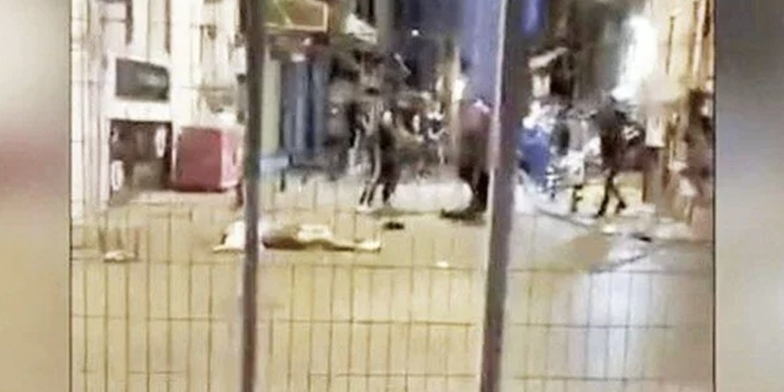 O anlar İstanbul'un göbeğinde yaşandı: 30 liralık mesafeye 100 euro istedi, 16 kişiden dayak yediler