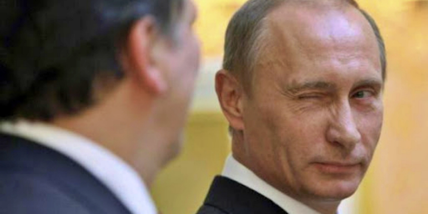 Putin, Navalny'nin 'Yolsuzlukla Mücadele Vakfı'nı kapattı!