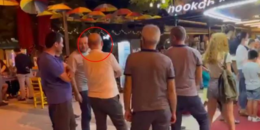 Bakan Karaismailoğlu dondurma sırasında görüntülendi