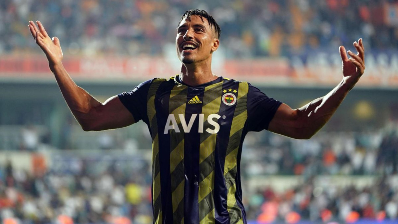 Nabil Dirar Fenerbahçe ile yollarını ayırdı! İşte yeni takımı...