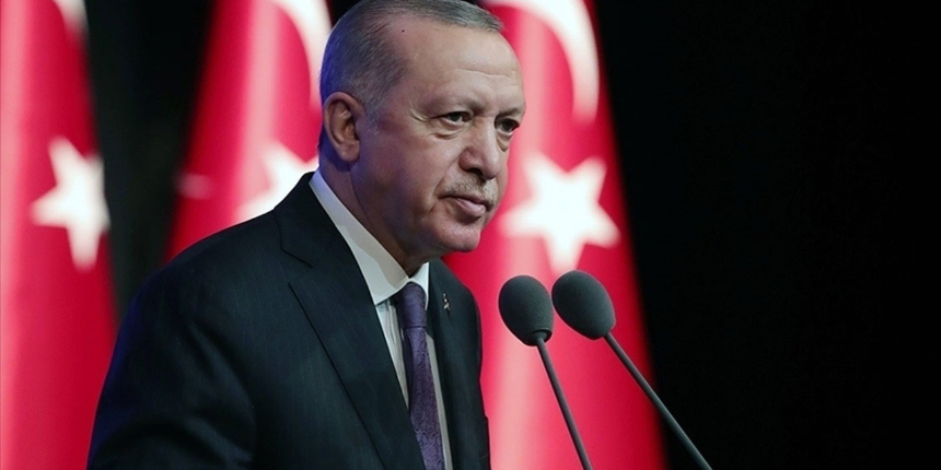 Cumhurbaşkanı Erdoğan'ın kitabı yarın çıkıyor: İnsanlığın kaderi 5 ülkenin eline bırakılamaz