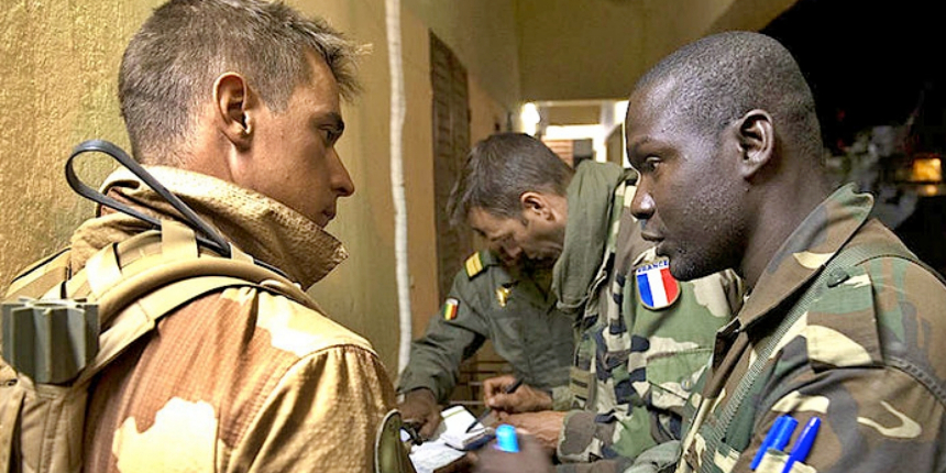 Afrika'daki darbeler zincirinde son halka: Gine