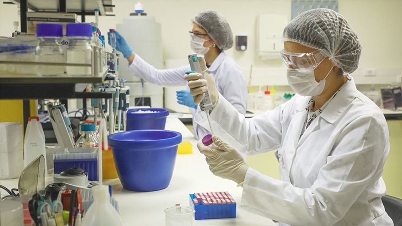 PCR testi zorunluluğu başlıyor! Türkiye, salgınla mücadelede yeni bir döneme giriyor...