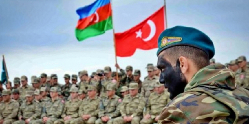 Rusya'nın 'Dağlık Karabağ Cumhuriyeti' ifadesine Bakü'den tepki!