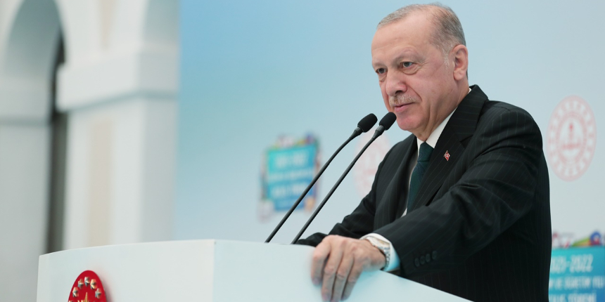 Erdoğan: Yüz yüze eğitimi devam ettirmekte kararlıyız
