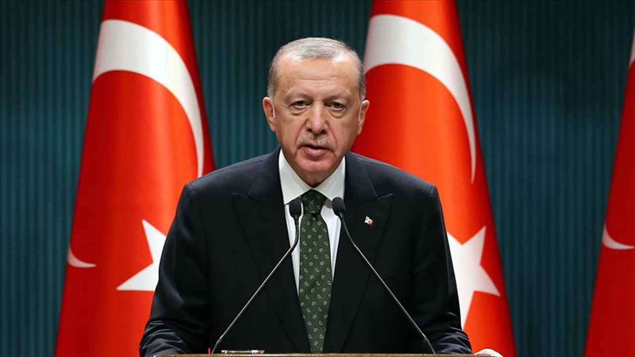 Erdoğan: Yunanistan'ı haklarımıza saygı duymaya davet ediyoruz