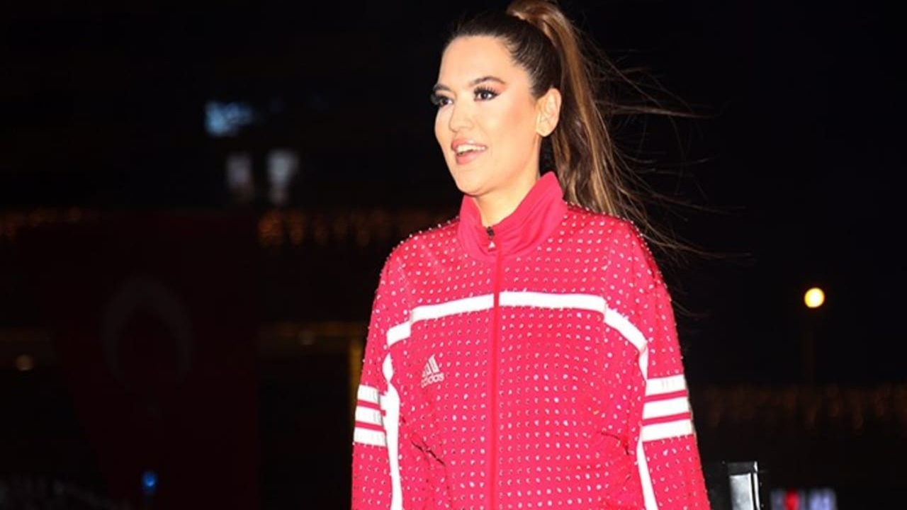 Demet Akalın'dan Gençlik ve Spor Bakanlığı'na sürpriz teklif!