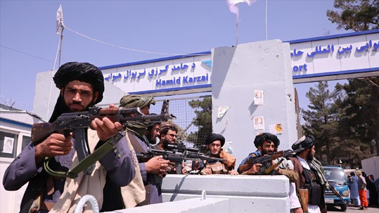Taliban sınırı kapattı, Türkiye'ye göç azaldı