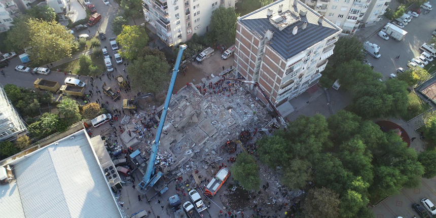Depremde 15 kişiye mezar olmuştu: Doğanlar Apartmanı ile ilgili ihmaller zinciri ortaya çıktı
