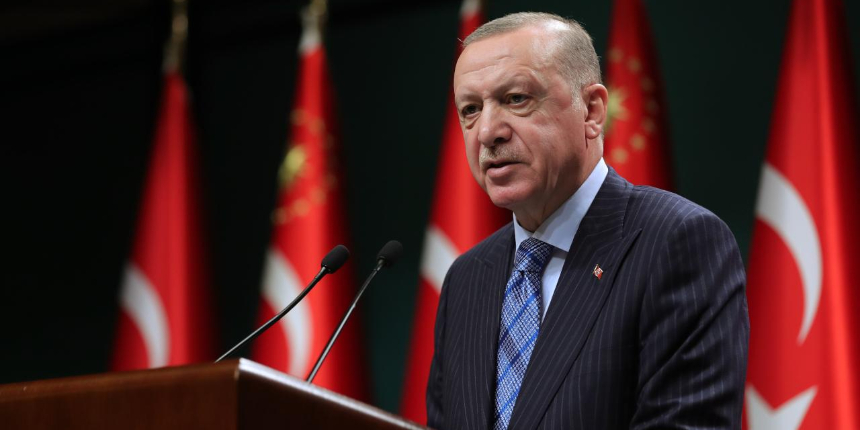 Erdoğan: Teşkilatlarında tacizin, istismarın, tecavüzün kol gezdiği partilerin derdi kadın değil