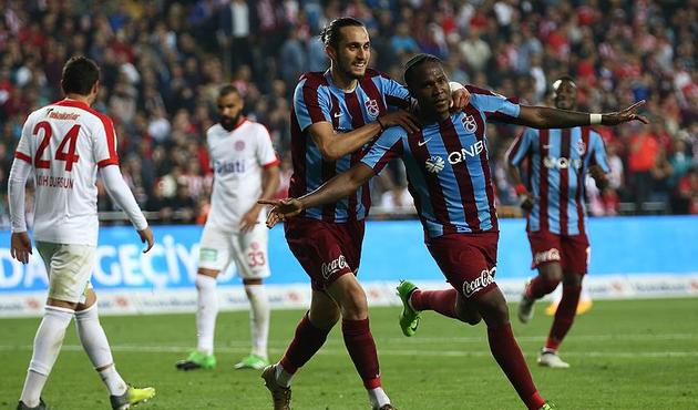 Trabzonspor Antalyaspor'u 3 golle geçti