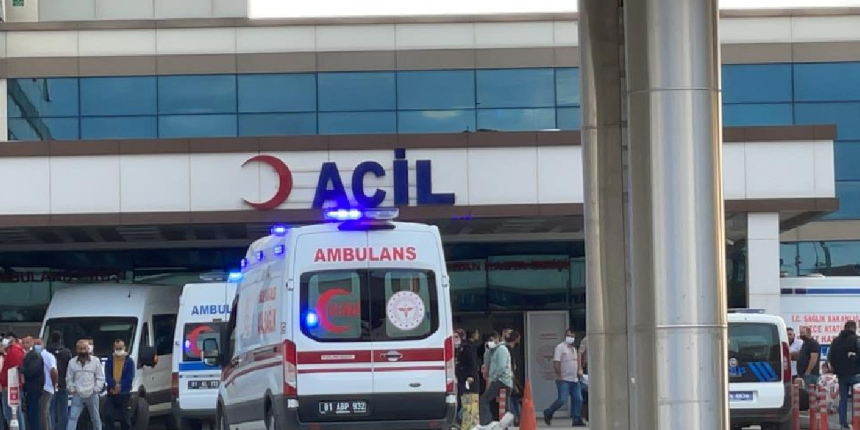 Boşanma aşamasındaki eşini ve annesini bıçakladı!