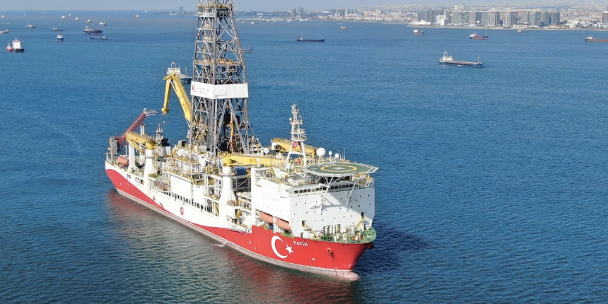 Fatih Gemisi Karadeniz'de yeni sondaja başladı