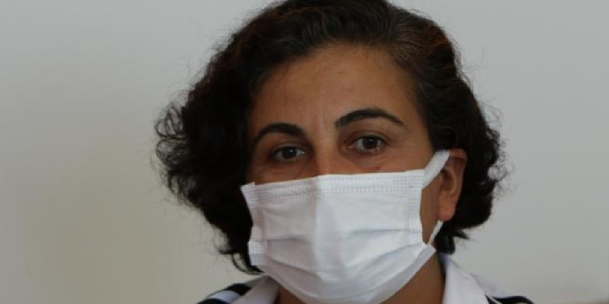 Kulağında nabız sesiyle doktora başvurdu, hayatının şokunu yaşadı