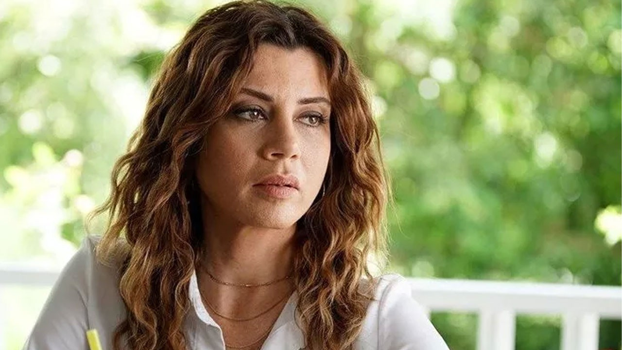 Merakla Beklenen Dizi de Gökçe Bahadır Yeniden Parlıyor! 4 Kız Kardeşin Kaderi Herkesi Üzecek