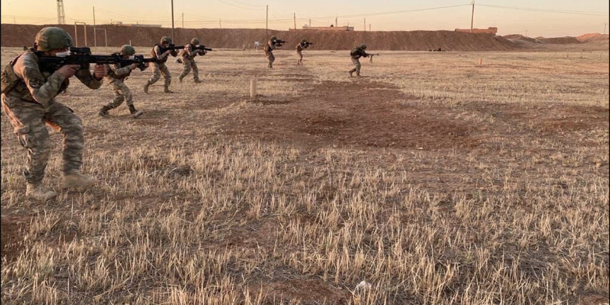 Terör örgütü PKK'ya ağır darbe: 1'i Kandil kadrosundan 8 terörist öldürüldü!