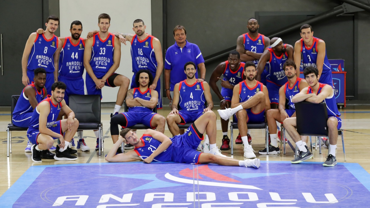 Ergin Ataman'dan Stefan Kuntz eleştirisi: "Futbol hocaları buna ses çıkarsın"