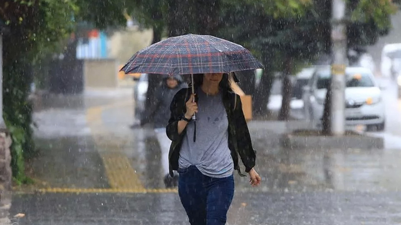İstanbul için yağış uyarısı: Meteoroloji saat verip açıkladı