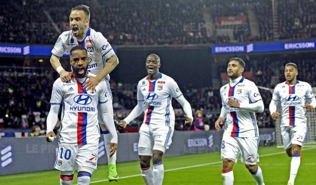 Lyon'lu yıldız Galatasaray'ı takibe aldı