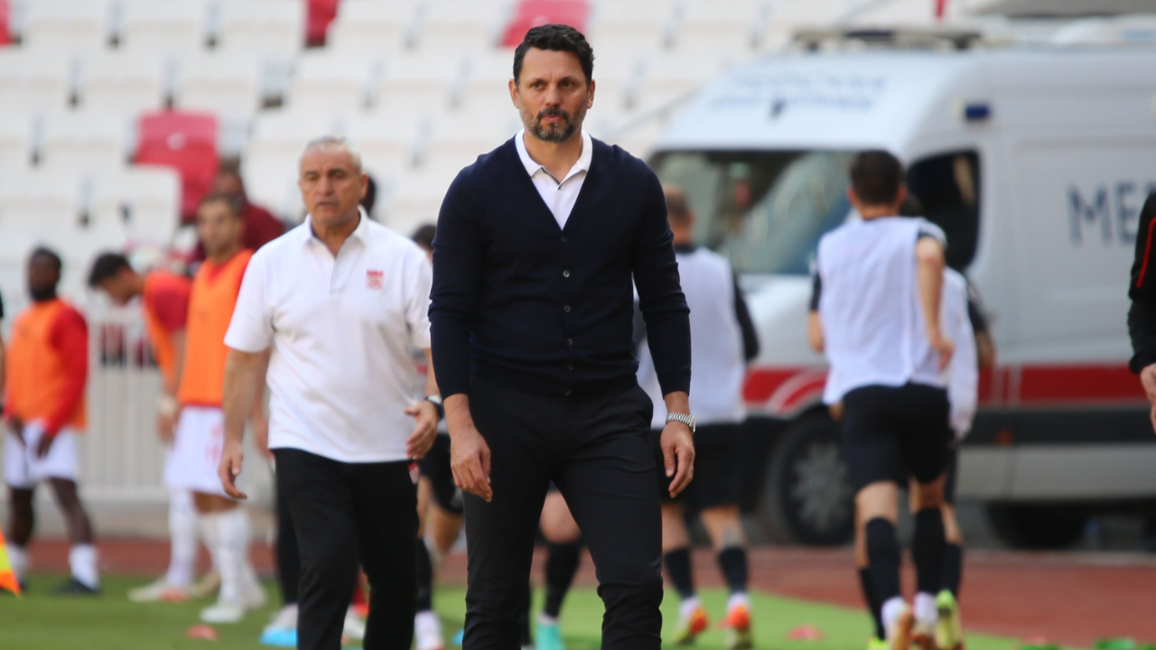 Erol Bulut: "Maçta her şeyimizi ortaya koyduk. 2-1 galibiyetle ayrılabilirdik"