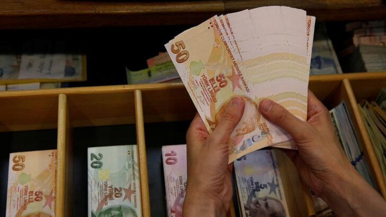 Kredilerde yeni dönem: 50 bin liranın üzerindeki tüketici kredilerinde taksit sayısı düşürüldü!