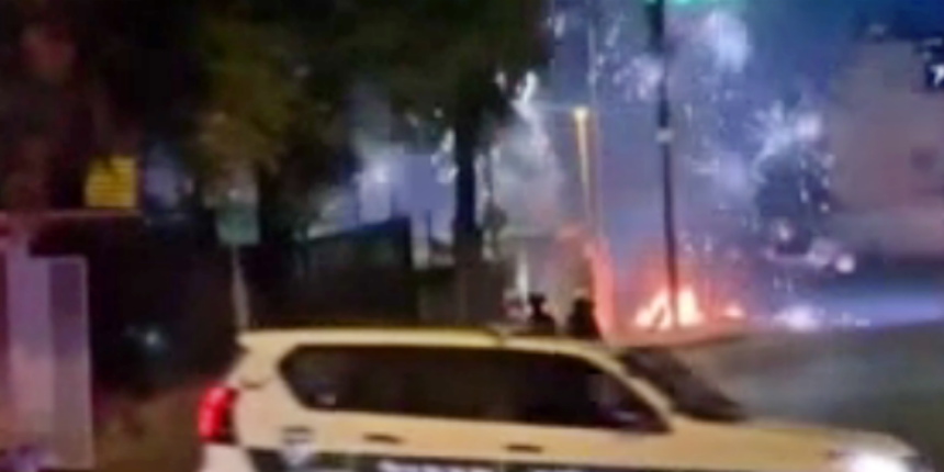 İsrail askerleri Kudüs'te Filistinlilerin evlerini basmaya kalktı!