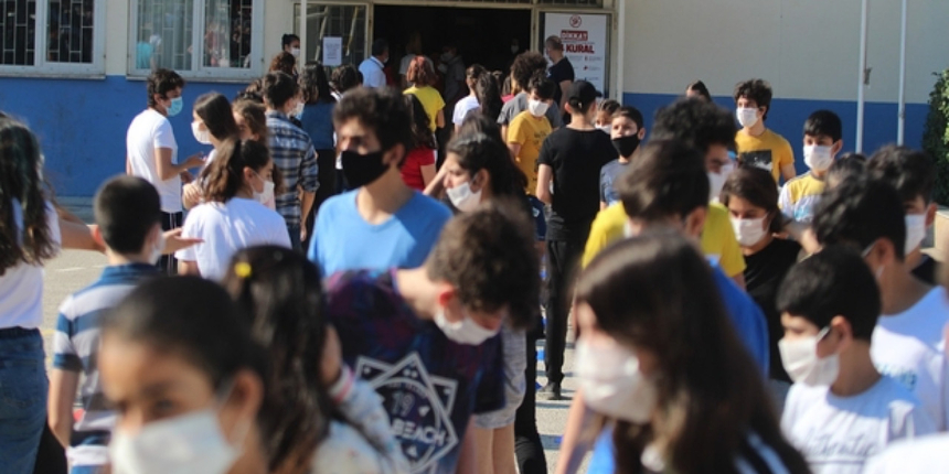 2 doz aşısını yaptıran çocuklarda bile görülüyor! İşte 12 yaş altını bekleyen yeni tehlike...