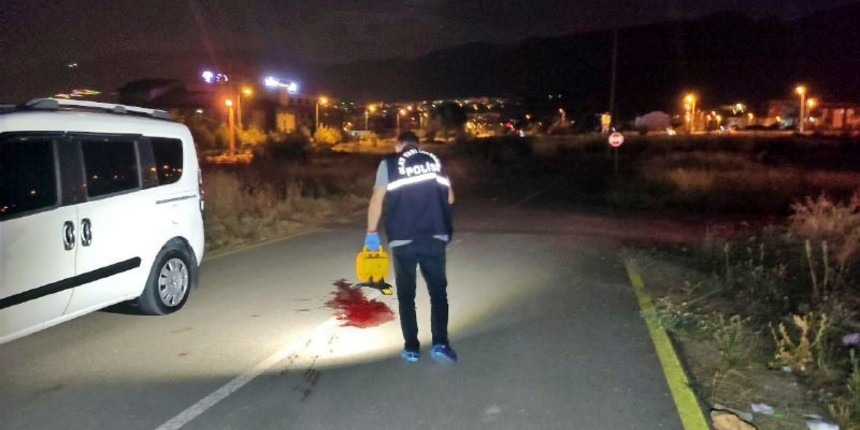 Sabıkası olduğunu öğrenen nişanlısını ikna etmek isterken bıçaklandı!