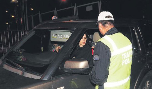 Ayşe Hatun Önal olay çıkardı: 'Siz nereden çıktınız, s..... gidin'