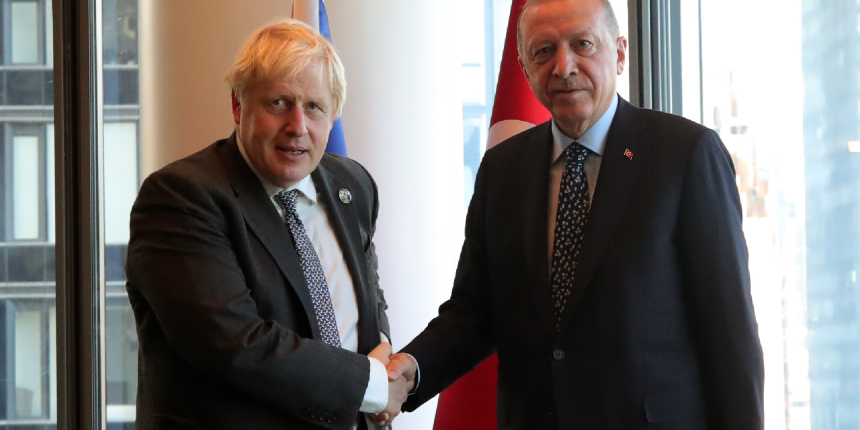 Cumhurbaşkanı Erdoğan, İngiltere Başbakanı Johnson ile görüştü