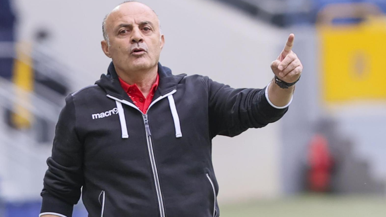 Bursaspor'da Özcan Bizati dönemi... Ankaragücü maçında takımın başında olacak