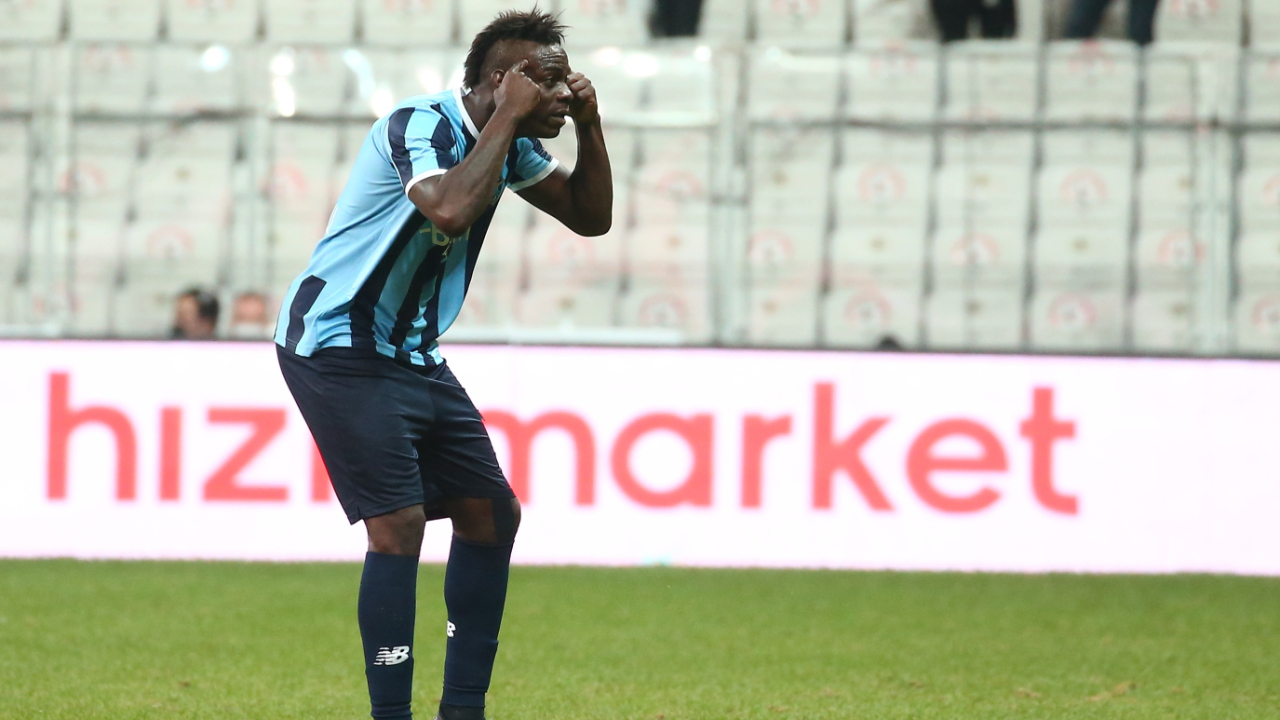 Mario Balotelli olay çıkardı! Beşiktaş maçında 1 gol, 1 asistle oynayan İtalyan yıldız uslu durmuyor