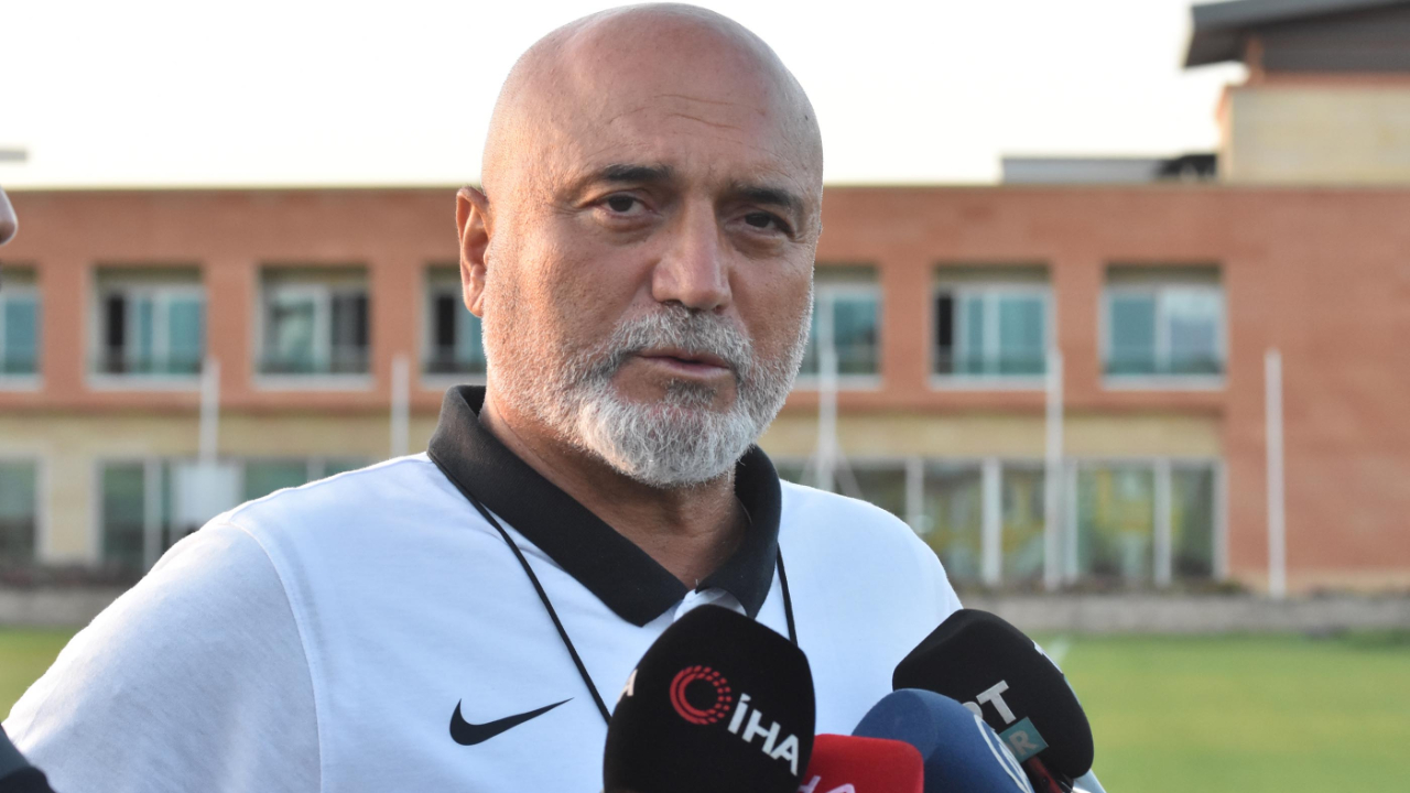 Hikmet Karaman: "Bir oyuncumuz var, yüksek tempoda oynadığı maçtan sonra 3-4 gün antrenmana çıkamıyor"
