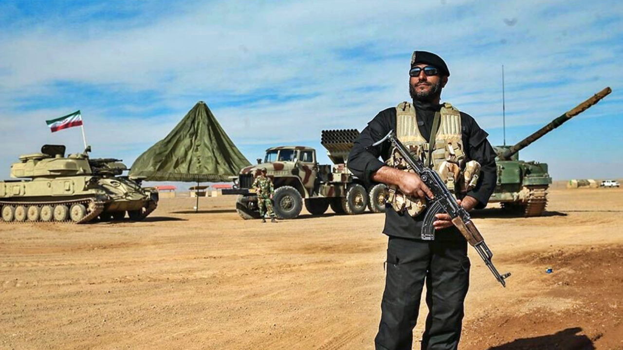 İran'dan Azerbaycan'a gövde gösterisi!