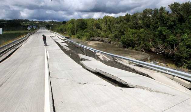 Şili'de 6,9 büyüklüğünde deprem! Tsunami alarmı verildi...