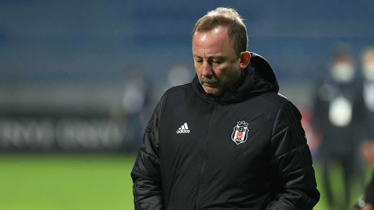 Beşiktaş Altay karşısında eksik! 9 futbolcu forma giyemeyecek