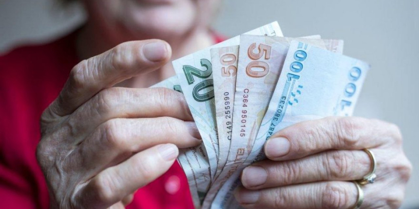 Erken Emeklilik Müjdesi Geldi! Sigorta Girişi Olanlar Yaşadı! SSK Hemen Maaş Bağlıyor! İşte Şartlar