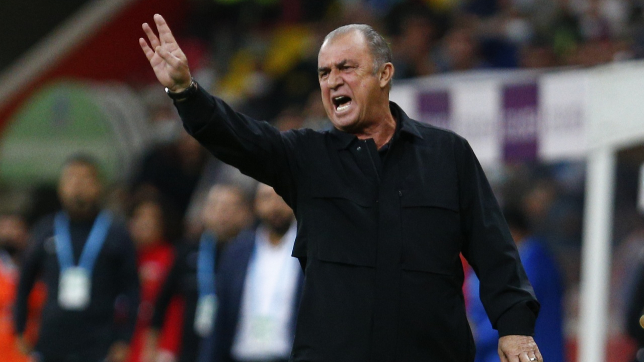 "Fatih Terim gidip kreşlerde çocuk takımı çalıştırsın!"