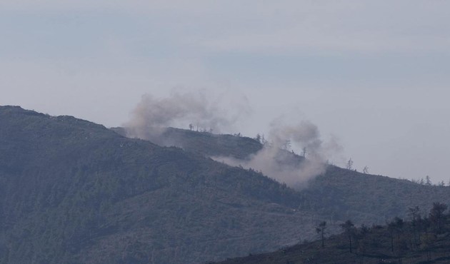 Esed Türkmendağı'na yoğun bombardıman başlattı