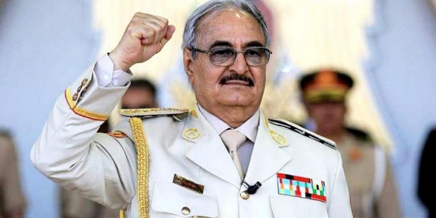 ABD vatandaşı Hafter üniformasını çıkardı: Seçimlerde aday olacak!