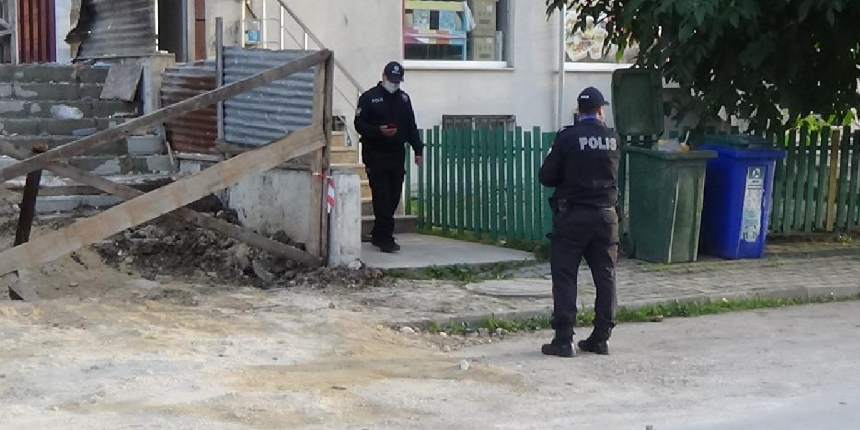 17 yaşındaki işçi, inşaatın çatısından aşağı düştü!